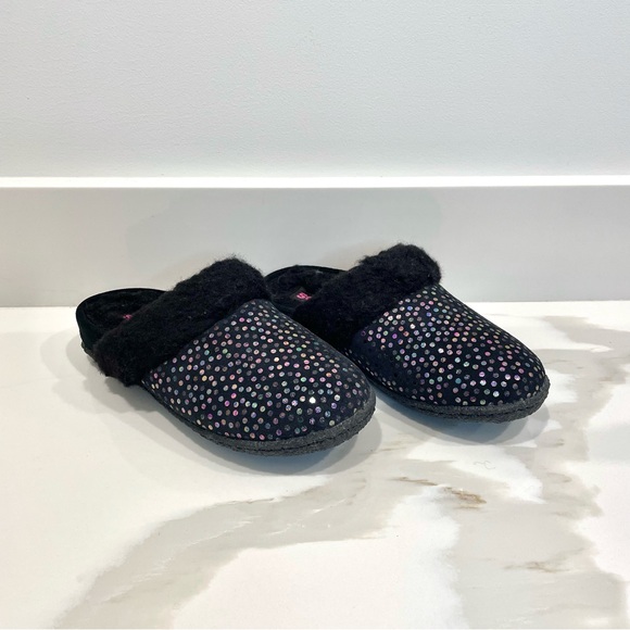 NEW Sorel Youth Nakiska Slide Slippers (size 3) - Picture 2 of 5